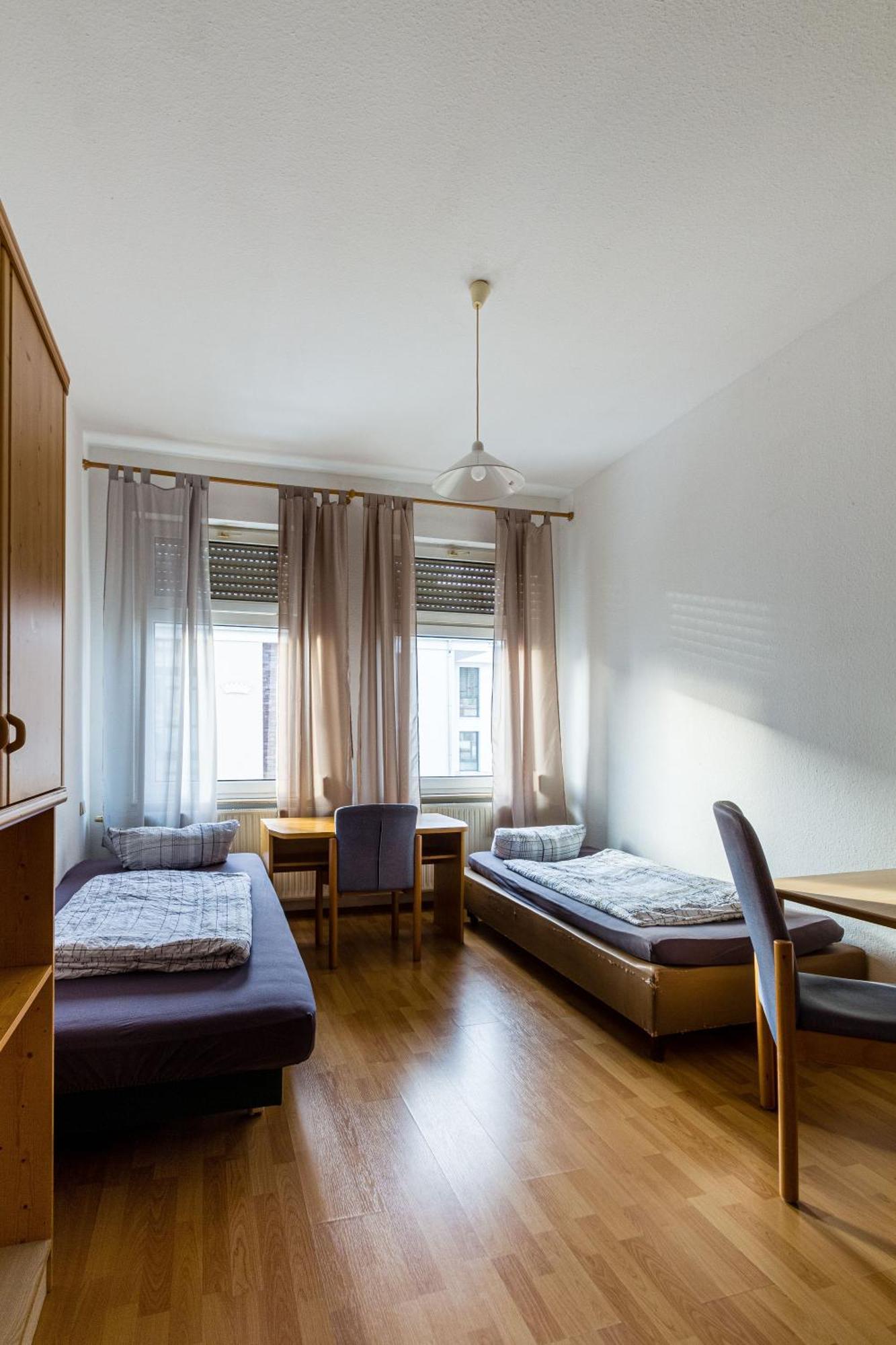 Apartmenthaus In Chemnitz Fuer Monteure Zewnętrze zdjęcie